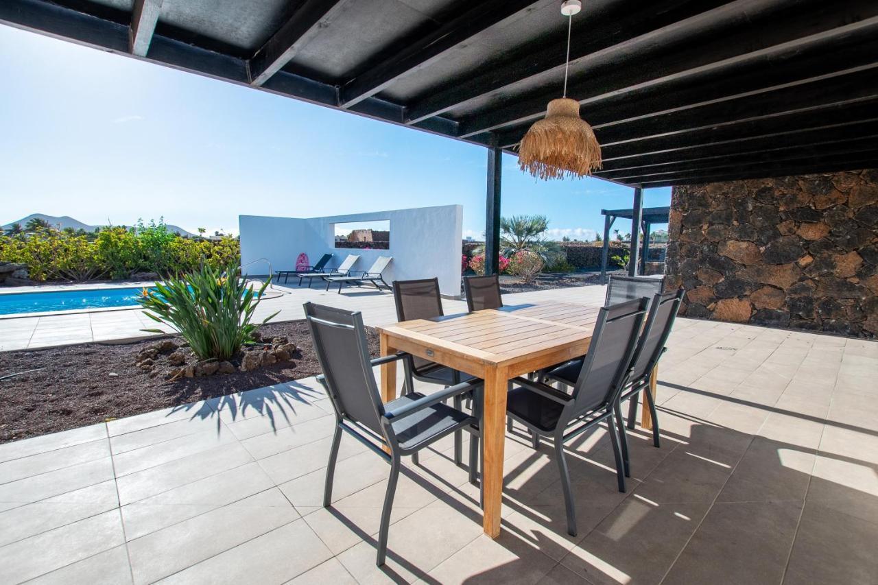 Heated & Shared Pool Villa Matriana 36A, North Shore Villas Lajares Exteriör bild