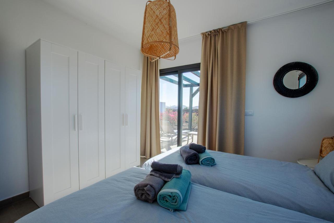 Heated & Shared Pool Villa Matriana 36A, North Shore Villas Lajares Exteriör bild